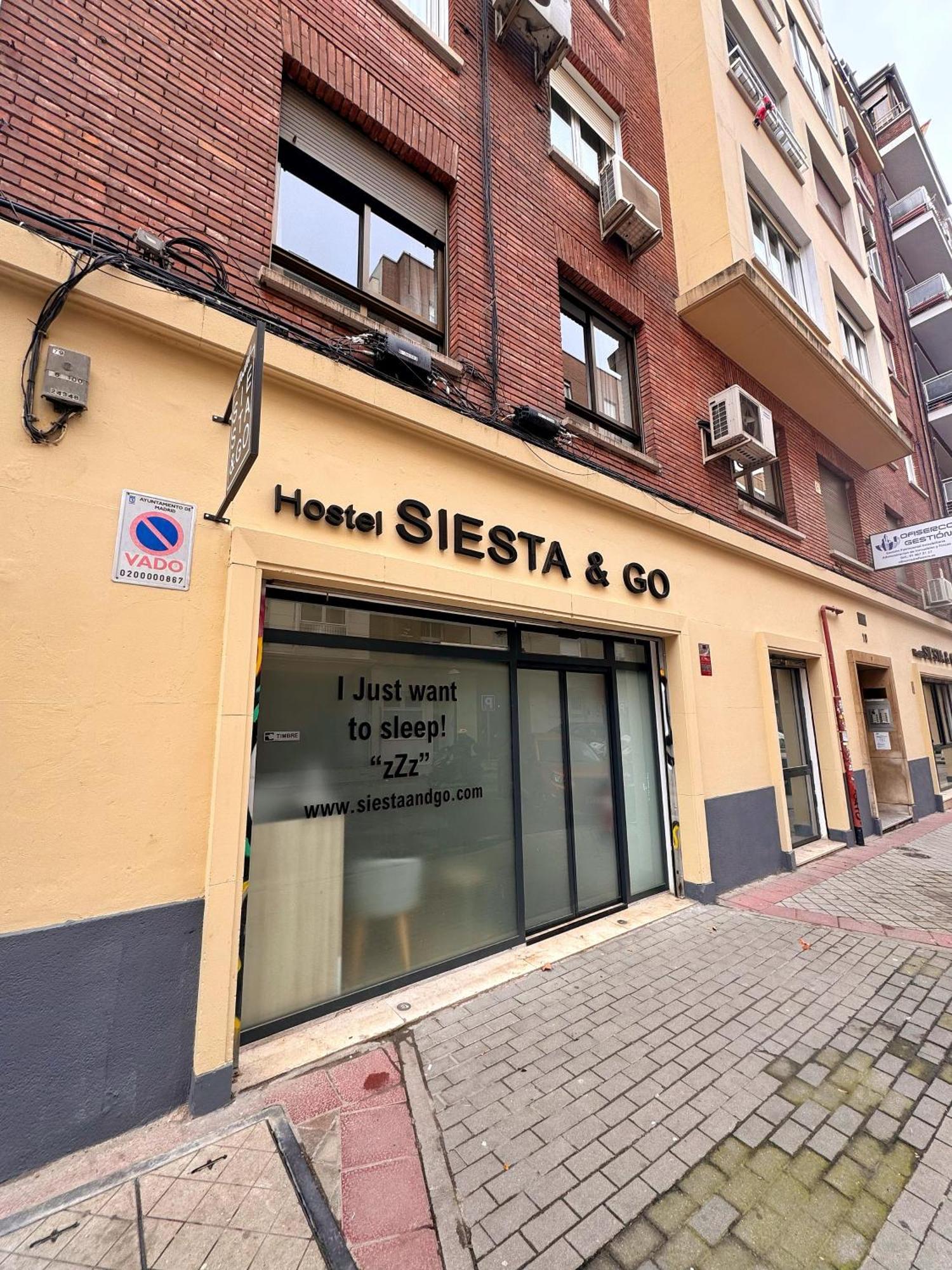 Hostel Siesta & Go Μαδρίτη Εξωτερικό φωτογραφία