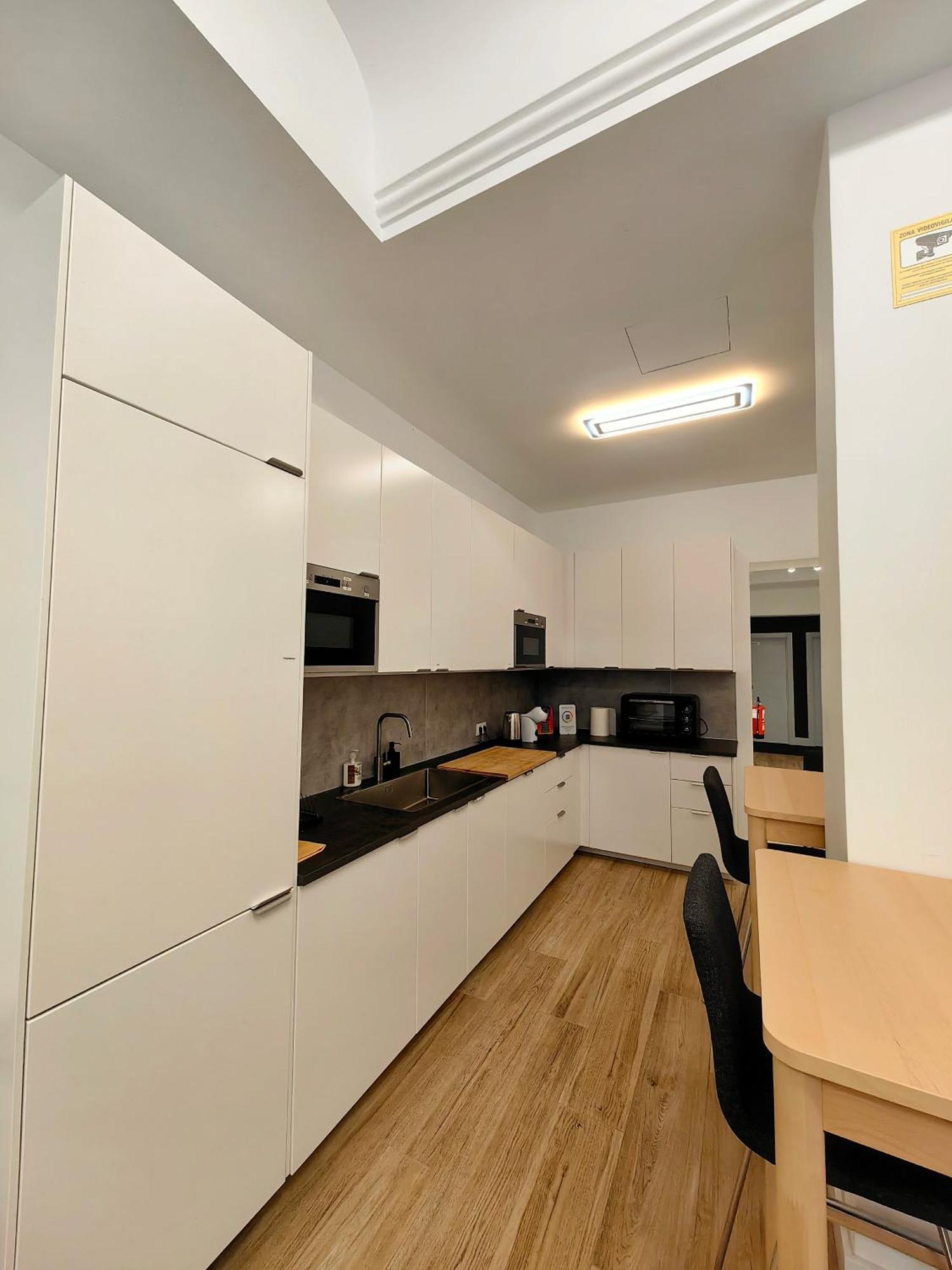 Hostel Siesta & Go Μαδρίτη Εξωτερικό φωτογραφία